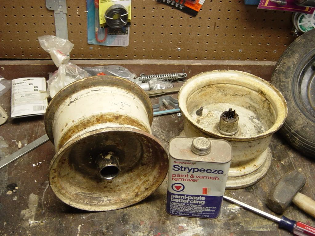 Pouring lead wheel weights Case Colt Ingersoll Tractors